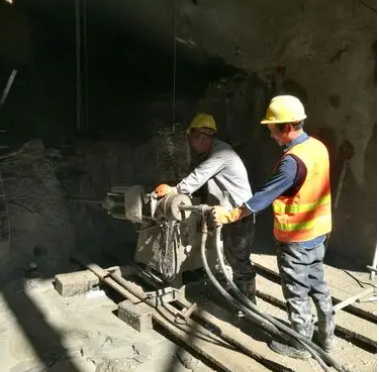 镜铁区水下抗分散灌浆料特点 水下不分散注浆料介绍