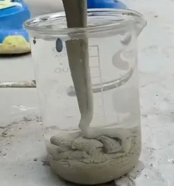 镜铁区水工混凝土絮凝剂，水下抗分散剂的作用及施工方法